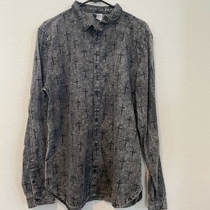 Men’s H&M Slim fit button down shirt size Large